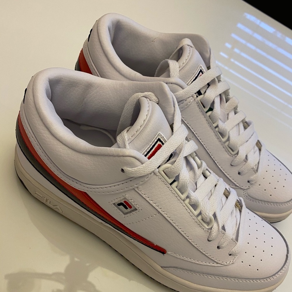 BNWB FILA WHITE SIZE 8 men’s - Picture 9 of 13